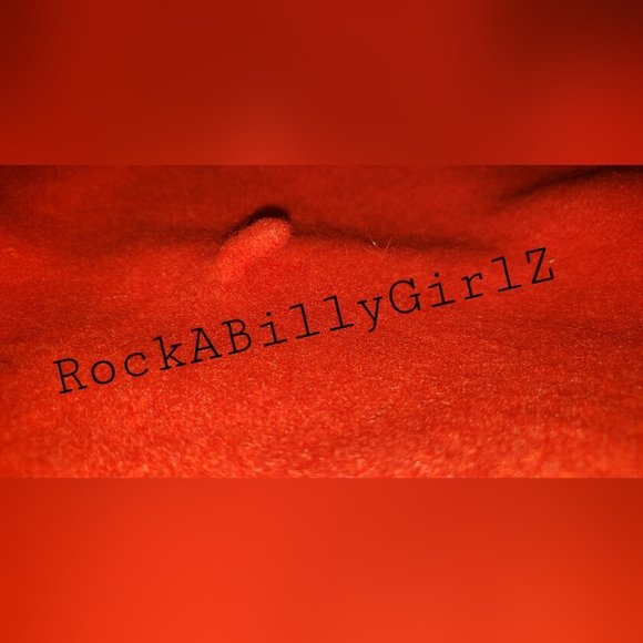 Tatyana 1940's Parisienne Flair Red RockABilly Pinup Wool Beret Hat - Picture 4 of 4